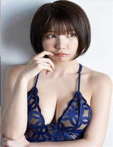 女孩子的第一夜图片-brazzers官网